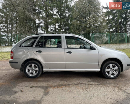 Серый Шкода Фабия, объемом двигателя 1.2 л и пробегом 175 тыс. км за 2800 $, фото 3 на Automoto.ua