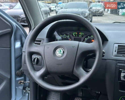 Серый Шкода Фабия, объемом двигателя 1.4 л и пробегом 195 тыс. км за 4999 $, фото 20 на Automoto.ua