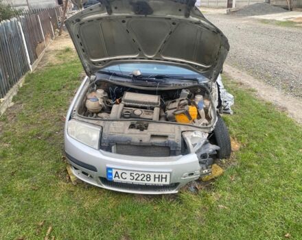 Сірий Шкода Фабія, об'ємом двигуна 1.4 л та пробігом 252 тис. км за 1300 $, фото 4 на Automoto.ua