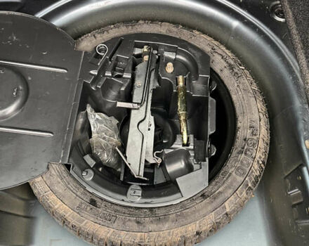 Сірий Шкода Фабія, об'ємом двигуна 1.4 л та пробігом 160 тис. км за 4550 $, фото 27 на Automoto.ua