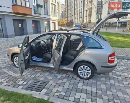 Шкода Фабия 2006 в Ивано-Франковске на Automoto.ua Серый Шкода Фабия, объемом двигателя 1.4 л и пробегом 210 тыс. км за 5499 $, фото 22 на Automoto.ua