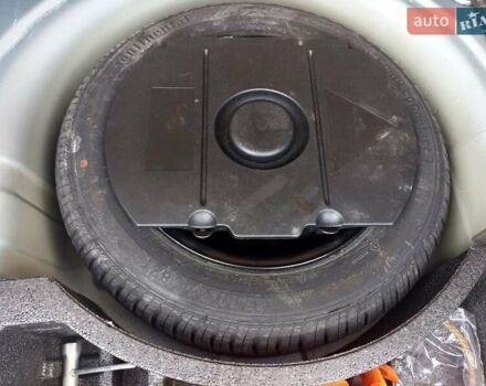 Шкода Фабия 2006 в Полтаве на Automoto.ua Серый Шкода Фабия, объемом двигателя 1.39 л и пробегом 218 тыс. км за 5100 $, фото 8 на Automoto.ua