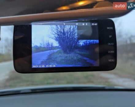 Серый Шкода Фабия, объемом двигателя 1.39 л и пробегом 230 тыс. км за 5000 $, фото 16 на Automoto.ua