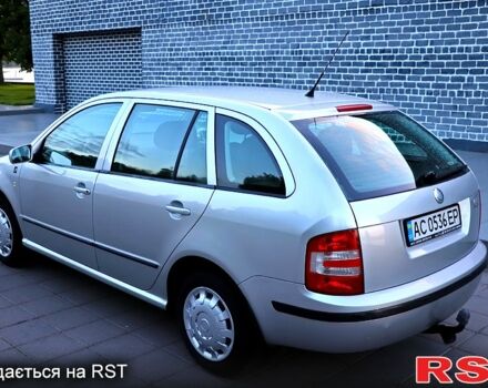 Серый Шкода Фабия, объемом двигателя 1.4 л и пробегом 165 тыс. км за 4999 $, фото 7 на Automoto.ua