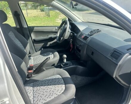 Сірий Шкода Фабія, об'ємом двигуна 1.4 л та пробігом 226 тис. км за 4150 $, фото 4 на Automoto.ua