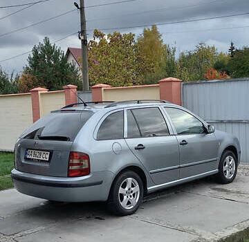 Серый Шкода Фабия, объемом двигателя 1.39 л и пробегом 157 тыс. км за 4900 $, фото 16 на Automoto.ua