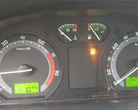 Серый Шкода Фабия, объемом двигателя 1.39 л и пробегом 155 тыс. км за 4650 $, фото 6 на Automoto.ua