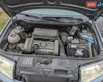 Серый Шкода Фабия, объемом двигателя 1.39 л и пробегом 230 тыс. км за 5000 $, фото 21 на Automoto.ua