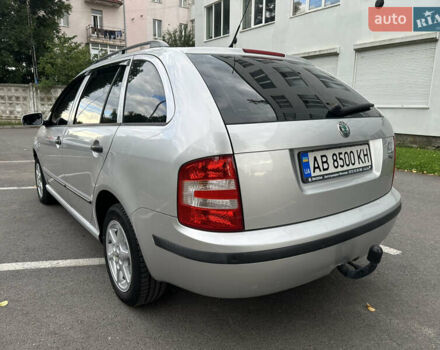 Сірий Шкода Фабія, об'ємом двигуна 1.39 л та пробігом 160 тис. км за 5800 $, фото 6 на Automoto.ua