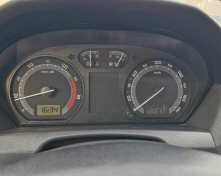 Сірий Шкода Фабія, об'ємом двигуна 1.2 л та пробігом 268 тис. км за 2950 $, фото 7 на Automoto.ua