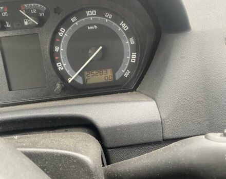 Сірий Шкода Фабія, об'ємом двигуна 1.4 л та пробігом 253 тис. км за 1300 $, фото 9 на Automoto.ua