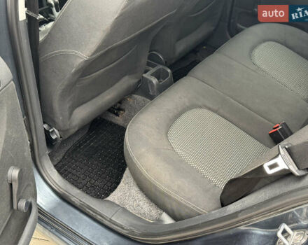 Серый Шкода Фабия, объемом двигателя 1.4 л и пробегом 266 тыс. км за 3998 $, фото 9 на Automoto.ua