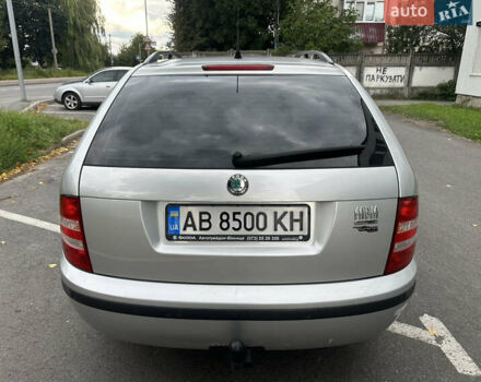 Сірий Шкода Фабія, об'ємом двигуна 1.39 л та пробігом 160 тис. км за 5800 $, фото 8 на Automoto.ua