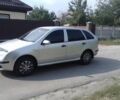 Серый Шкода Фабия, объемом двигателя 1.39 л и пробегом 347 тыс. км за 4650 $, фото 1 на Automoto.ua