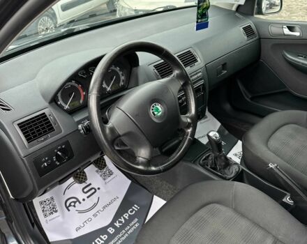 Сірий Шкода Фабія, об'ємом двигуна 1.4 л та пробігом 237 тис. км за 4900 $, фото 12 на Automoto.ua