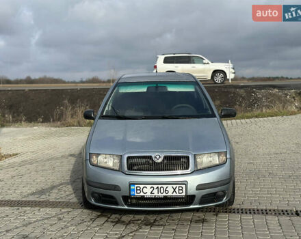 Серый Шкода Фабия, объемом двигателя 1.4 л и пробегом 270 тыс. км за 2550 $, фото 1 на Automoto.ua