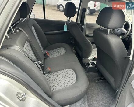 Шкода Фабия 2006 в Киеве на Automoto.ua Серый Шкода Фабия, объемом двигателя 1.2 л и пробегом 158 тыс. км за 4690 $, фото 22 на Automoto.ua