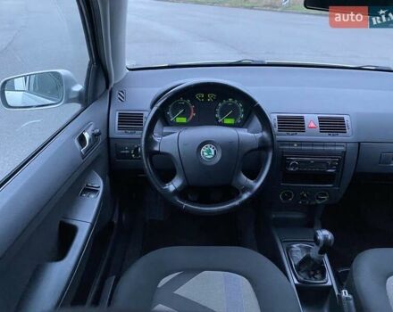 Сірий Шкода Фабія, об'ємом двигуна 1.4 л та пробігом 204 тис. км за 4999 $, фото 16 на Automoto.ua