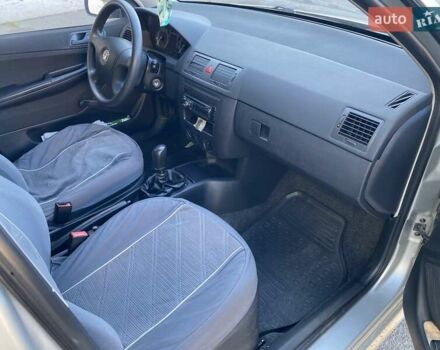 Сірий Шкода Фабія, об'ємом двигуна 1.2 л та пробігом 180 тис. км за 3300 $, фото 13 на Automoto.ua