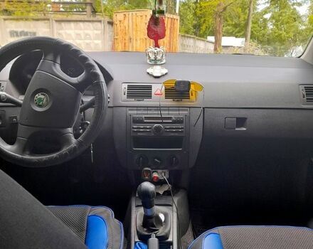 Сірий Шкода Фабія, об'ємом двигуна 1.4 л та пробігом 0 тис. км за 4200 $, фото 6 на Automoto.ua