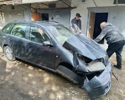 Сірий Шкода Фабія, об'ємом двигуна 1.4 л та пробігом 209 тис. км за 1500 $, фото 5 на Automoto.ua