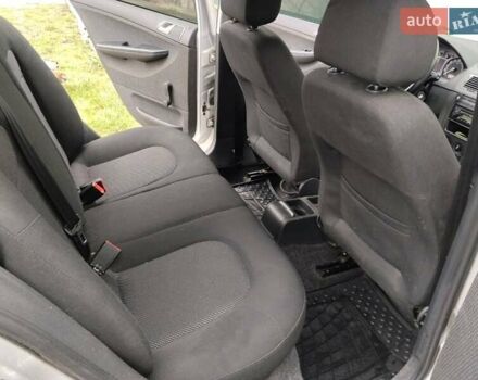 Серый Шкода Фабия, объемом двигателя 1.39 л и пробегом 229 тыс. км за 4500 $, фото 7 на Automoto.ua