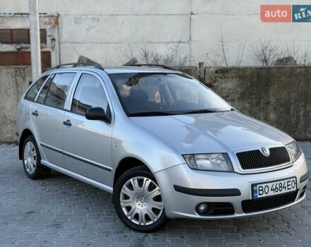Сірий Шкода Фабія, об'ємом двигуна 1.39 л та пробігом 164 тис. км за 3999 $, фото 5 на Automoto.ua