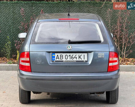 Серый Шкода Фабия, объемом двигателя 1.39 л и пробегом 220 тыс. км за 4200 $, фото 4 на Automoto.ua