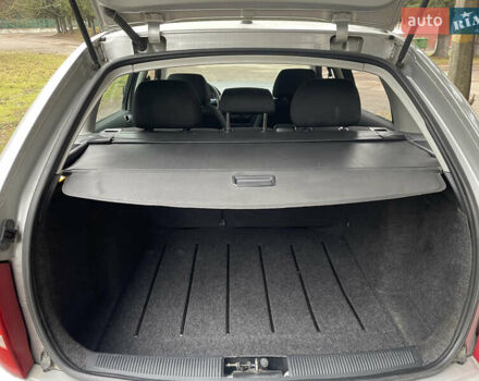 Серый Шкода Фабия, объемом двигателя 1.2 л и пробегом 175 тыс. км за 2800 $, фото 32 на Automoto.ua