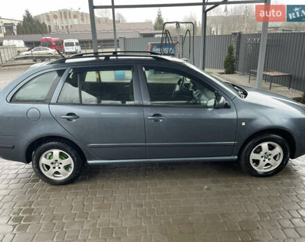 Серый Шкода Фабия, объемом двигателя 1.4 л и пробегом 340 тыс. км за 4500 $, фото 3 на Automoto.ua