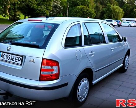 Серый Шкода Фабия, объемом двигателя 1.4 л и пробегом 165 тыс. км за 4999 $, фото 2 на Automoto.ua