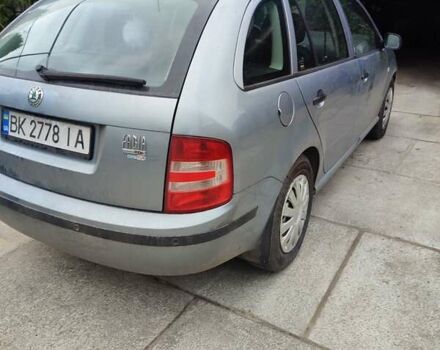 Сірий Шкода Фабія, об'ємом двигуна 1.4 л та пробігом 310 тис. км за 4100 $, фото 11 на Automoto.ua