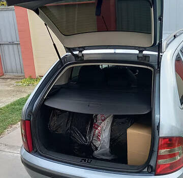 Серый Шкода Фабия, объемом двигателя 1.39 л и пробегом 157 тыс. км за 4900 $, фото 13 на Automoto.ua