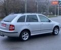 Сірий Шкода Фабія, об'ємом двигуна 1.4 л та пробігом 204 тис. км за 4999 $, фото 8 на Automoto.ua