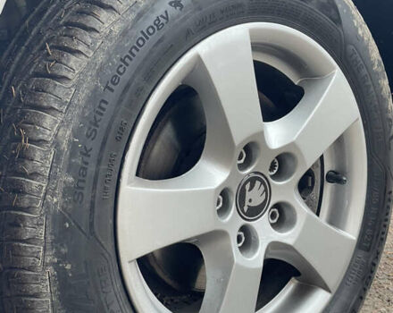 Серый Шкода Фабия, объемом двигателя 1.2 л и пробегом 175 тыс. км за 2800 $, фото 6 на Automoto.ua