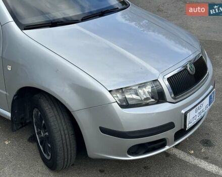 Шкода Фабия 2006 в Киеве на Automoto.ua Серый Шкода Фабия, объемом двигателя 1.2 л и пробегом 158 тыс. км за 4690 $, фото 13 на Automoto.ua