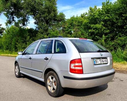 Серый Шкода Фабия, объемом двигателя 1.4 л и пробегом 262 тыс. км за 3800 $, фото 4 на Automoto.ua