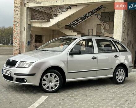 Серый Шкода Фабия, объемом двигателя 1.39 л и пробегом 164 тыс. км за 4444 $, фото 2 на Automoto.ua