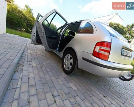 Сірий Шкода Фабія, об'ємом двигуна 1.4 л та пробігом 208 тис. км за 5100 $, фото 17 на Automoto.ua