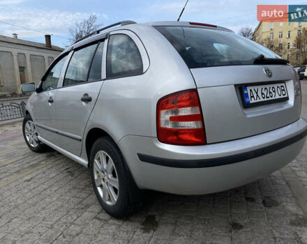 Серый Шкода Фабия, объемом двигателя 1.4 л и пробегом 270 тыс. км за 4900 $, фото 8 на Automoto.ua