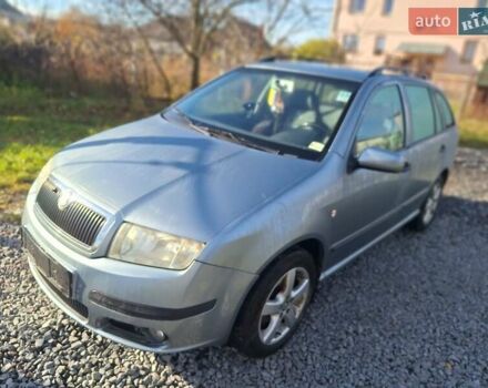 Сірий Шкода Фабія, об'ємом двигуна 1.4 л та пробігом 215 тис. км за 2800 $, фото 6 на Automoto.ua