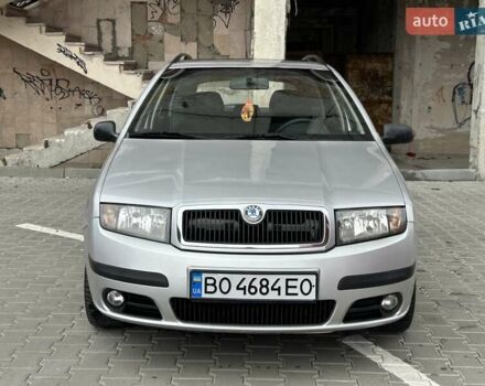 Серый Шкода Фабия, объемом двигателя 1.39 л и пробегом 164 тыс. км за 4444 $, фото 7 на Automoto.ua