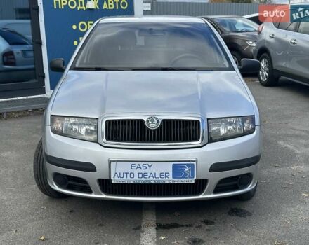 Шкода Фабия 2006 в Киеве на Automoto.ua Серый Шкода Фабия, объемом двигателя 1.2 л и пробегом 158 тыс. км за 4690 $, фото 2 на Automoto.ua