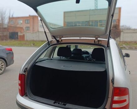 Сірий Шкода Фабія, об'ємом двигуна 1.4 л та пробігом 201 тис. км за 3800 $, фото 13 на Automoto.ua