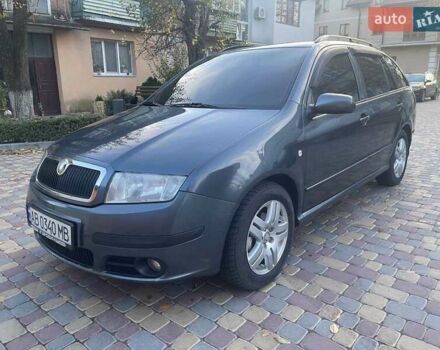 Сірий Шкода Фабія, об'ємом двигуна 1.39 л та пробігом 197 тис. км за 3600 $, фото 2 на Automoto.ua