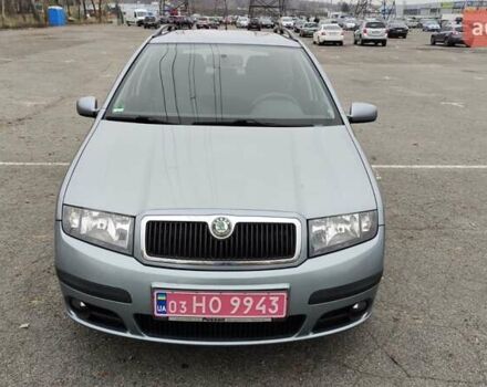 Серый Шкода Фабия, объемом двигателя 1.4 л и пробегом 194 тыс. км за 4900 $, фото 9 на Automoto.ua