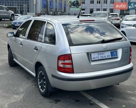 Шкода Фабия 2006 в Киеве на Automoto.ua Серый Шкода Фабия, объемом двигателя 1.2 л и пробегом 158 тыс. км за 4690 $, фото 6 на Automoto.ua