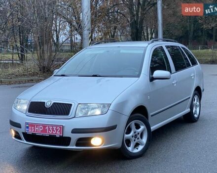 Сірий Шкода Фабія, об'ємом двигуна 1.4 л та пробігом 204 тис. км за 4999 $, фото 2 на Automoto.ua