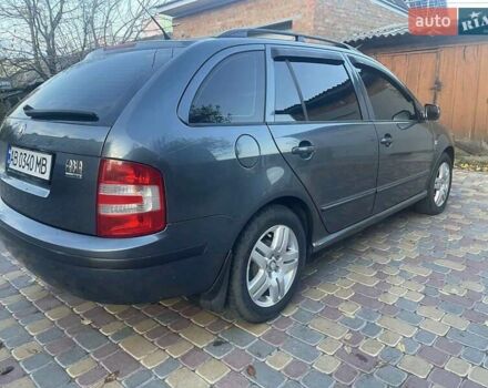 Сірий Шкода Фабія, об'ємом двигуна 1.39 л та пробігом 197 тис. км за 3600 $, фото 4 на Automoto.ua