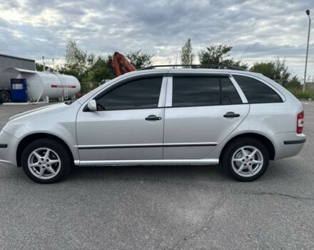 Серый Шкода Фабия, объемом двигателя 1.4 л и пробегом 164 тыс. км за 5400 $, фото 7 на Automoto.ua